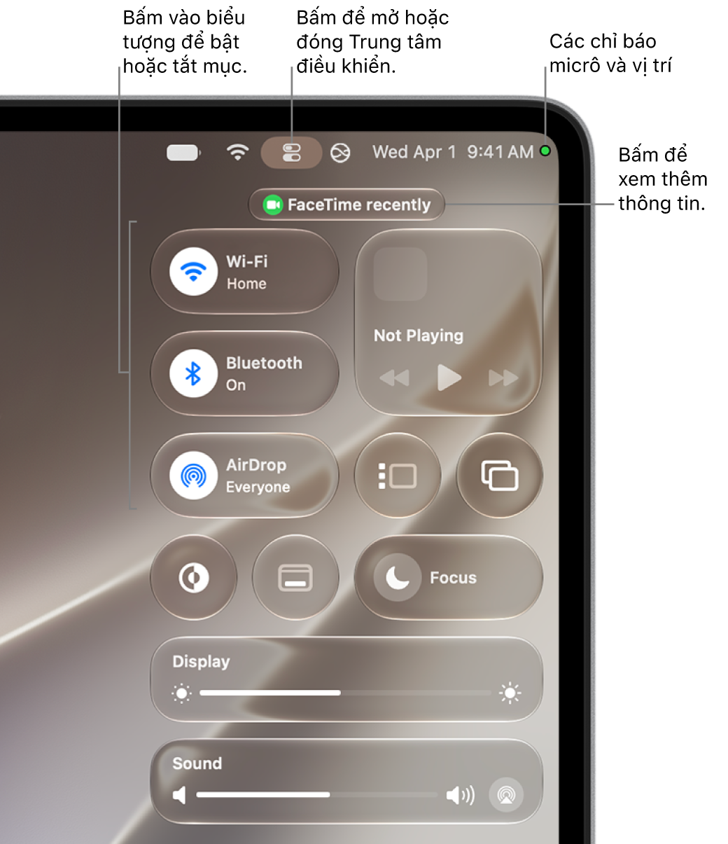 Trung tâm điều khiển trên máy Mac hiển thị Wi-Fi, chế độ Tập trung, âm thanh và Đang phát
