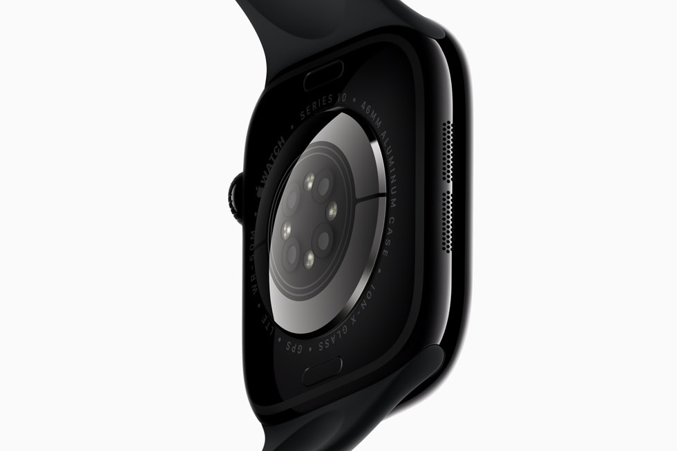 Con xoay Digital Crown và rãnh loa trên thân máy Apple Watch Series 10