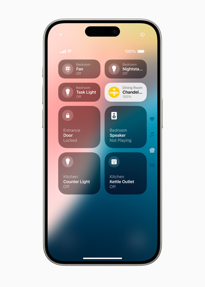 Trung tâm điều khiển trên iPhone với các nút điều khiển phụ kiện nhà