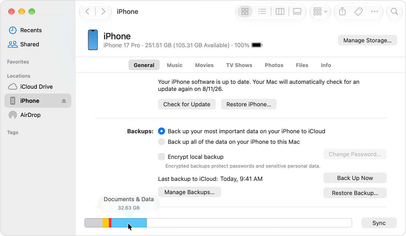 Thanh dung lượng iPhone hiển thị trong Finder trên macOS 27