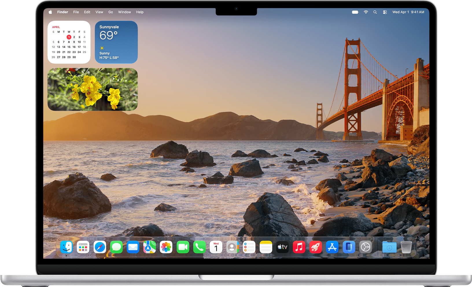 MacBook hiển thị màn hình nền cầu Cổng Vàng của macOS 27 Golden Gate
