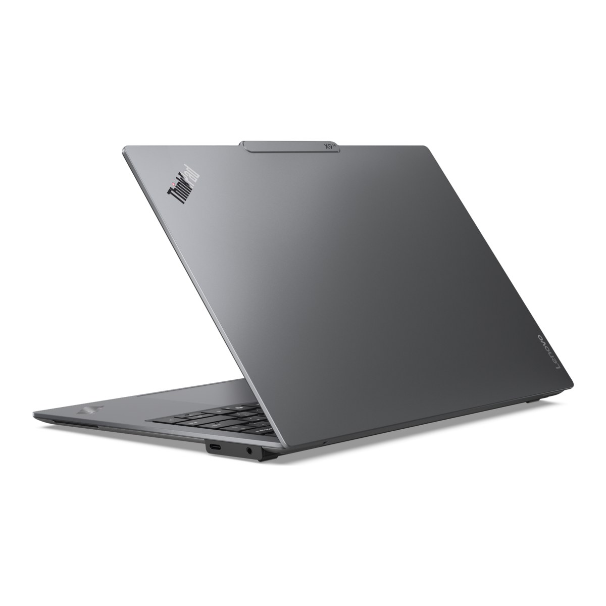 Lenovo ThinkPad X9-14 Gen 1 Aura Edition góc nghiêng