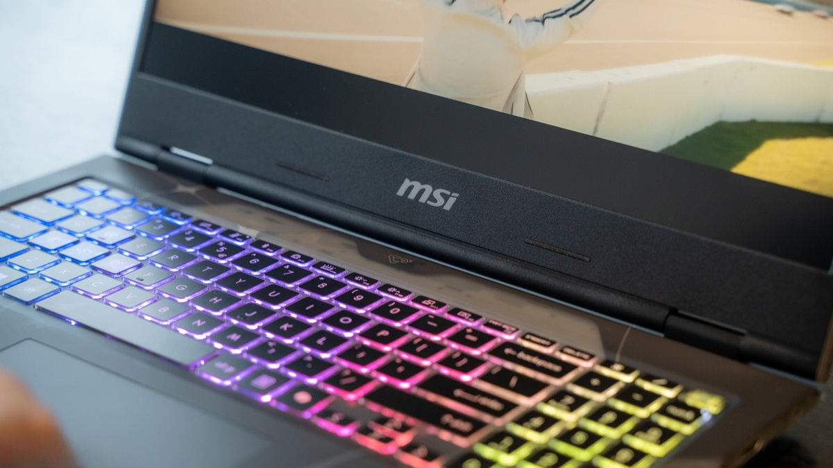 Cấu hình Core 5 210H và RTX 5050 của MSI Cyborg 15 B2RWEKG-402VN