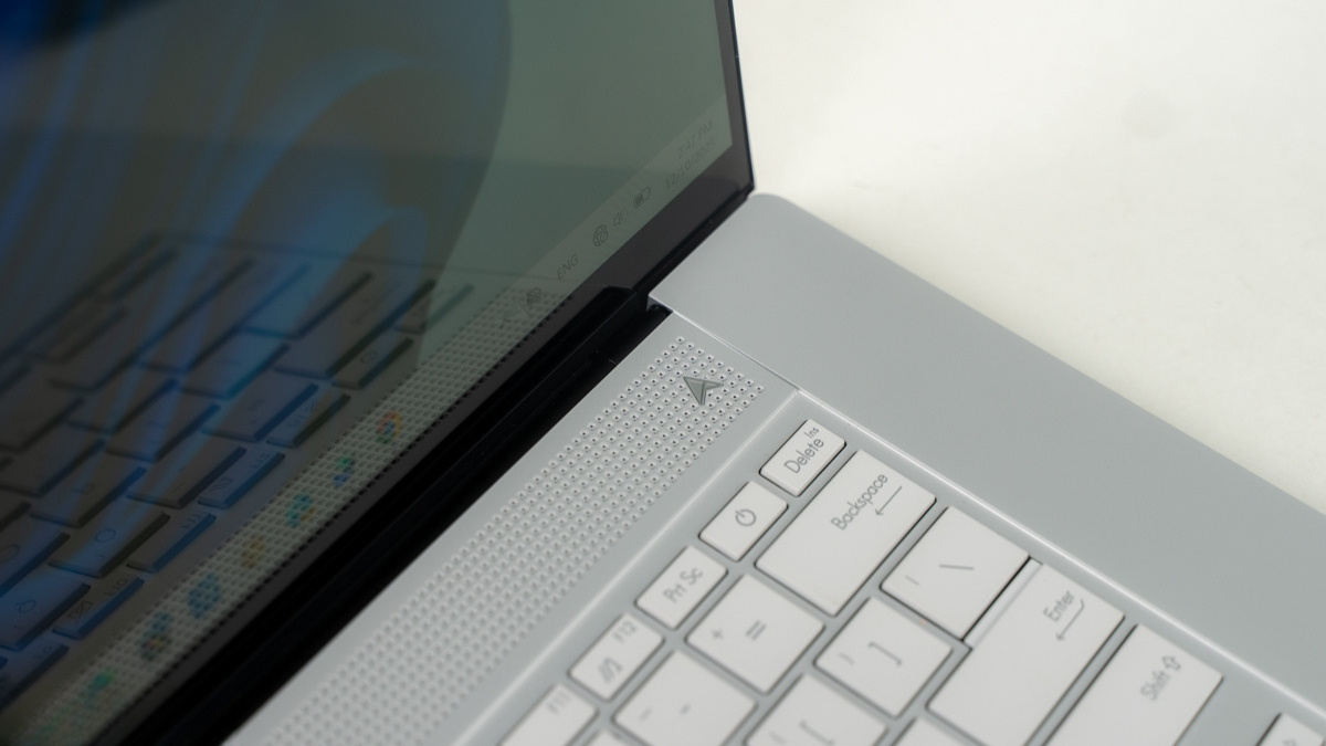 Đồ họa của ASUS Zenbook S 16 UM5606KA-RK127WS