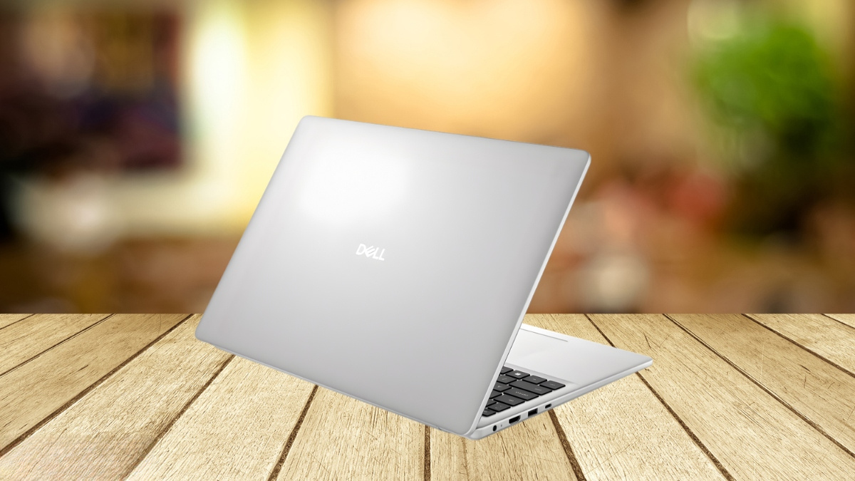 Thiết kế laptop Dell 16 DC16251 DC6C7557W1 màu bạc