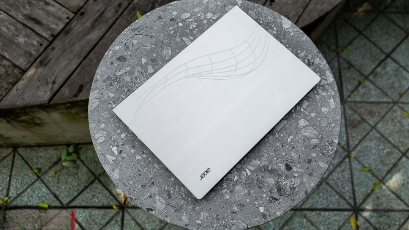 Thiết kế Acer Swift Lite 14 AI SFL14-51M-56HS