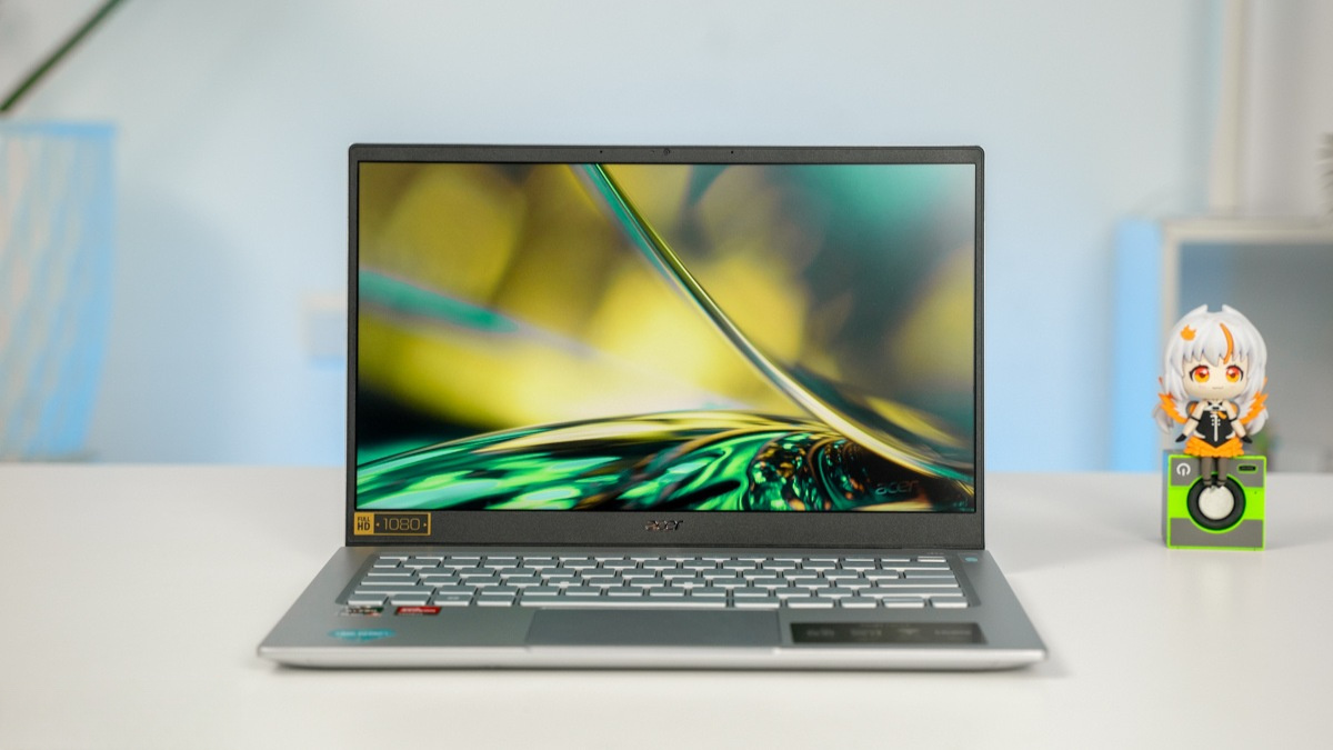 RAM 16GB và SSD 1TB của Acer Swift Go 14 SFG14-41-R251