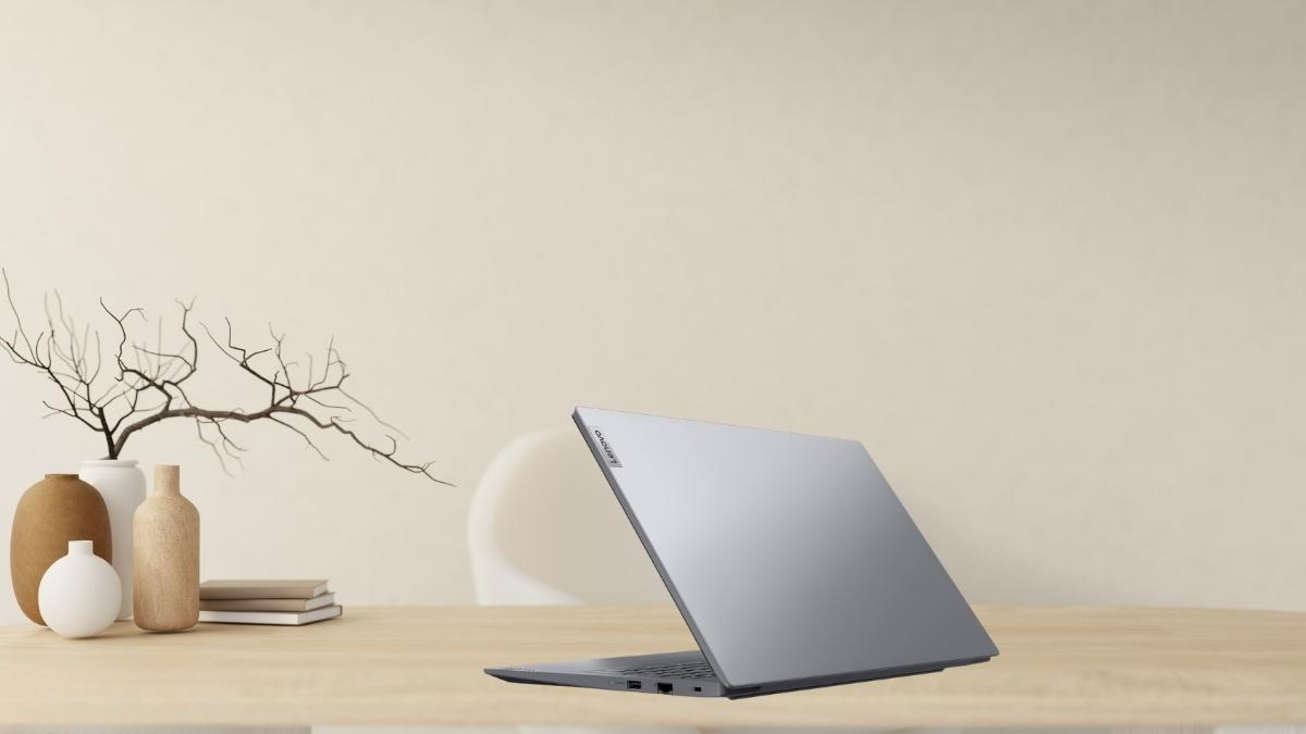 Thiết kế Lenovo V15 G5 IRL 83HF00BSVA