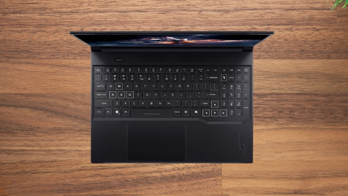 Thiết kế mỏng của Acer Nitro V 16S ProPanel ANV16S-41-R337