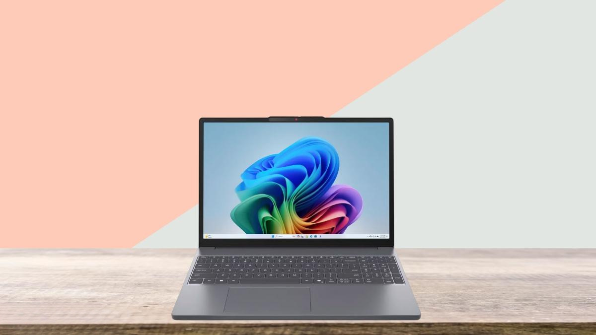 Màn hình 16 inch 400 nits của Lenovo IdeaPad Slim 3 16IWC11