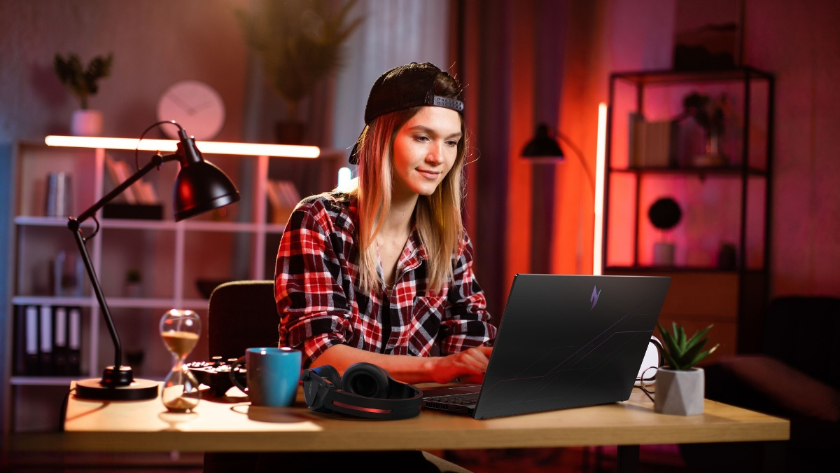 Cổng kết nối Thunderbolt 4, HDMI 2.1, LAN của Acer Nitro V 15 ANV15-52-50VA