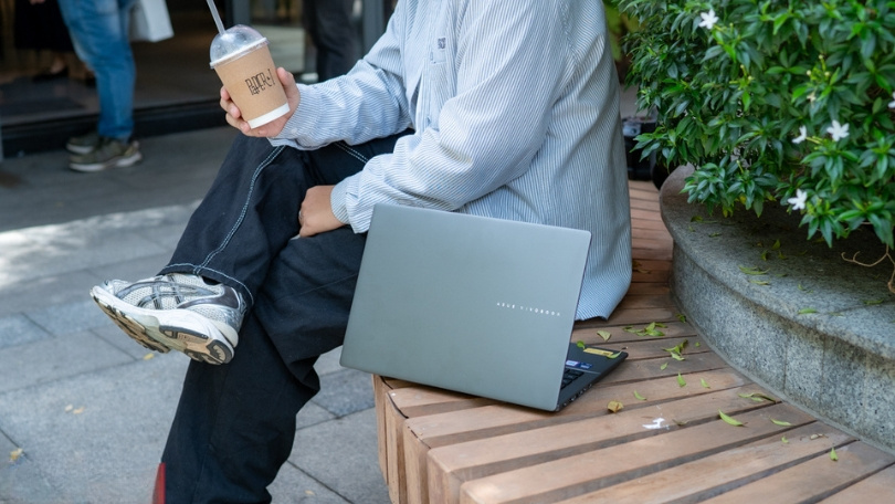 AI trên ASUS Vivobook S14 S3407CA-LY095WS