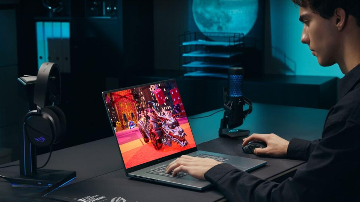 RAM 32GB của ASUS ROG Zephyrus G16 GU606AR-TB027W