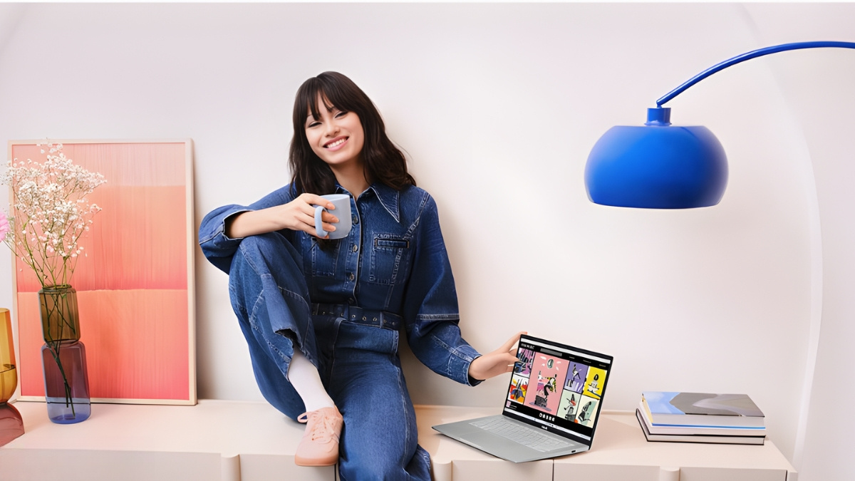 Màn hình OLED của ASUS Vivobook S14 S3407CA-SF923W