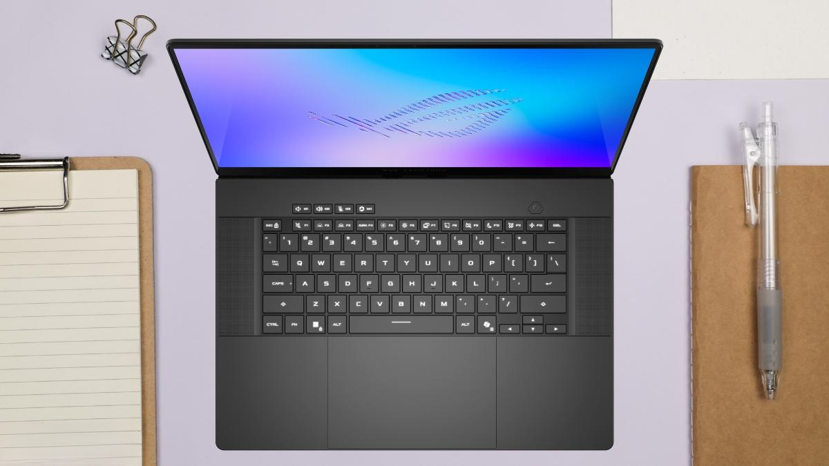 RAM 32GB LPDDR5X của ASUS ROG Zephyrus G16 GU606AM-TB032W