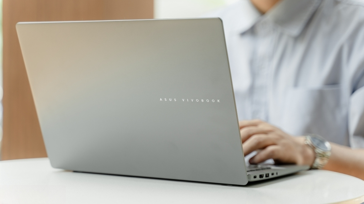 RAM của ASUS Vivobook 14 X1407AA-LY360W