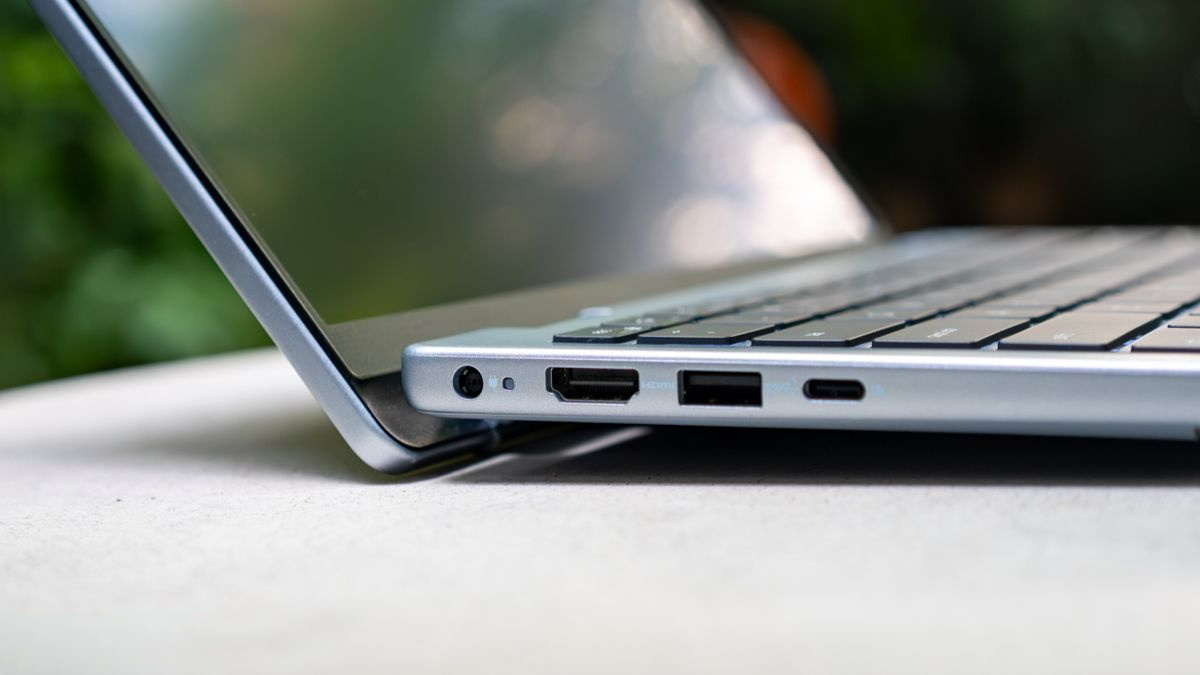 Pin 54Wh và kết nối của Dell Inspiron 14 5441 N4O10441W1