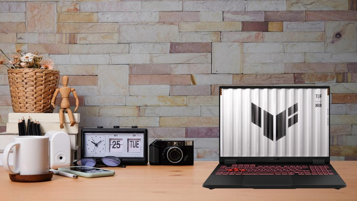 Thiết kế nắp kim loại Jaeger Gray của ASUS TUF Gaming A16 FA608UMI-TU162W