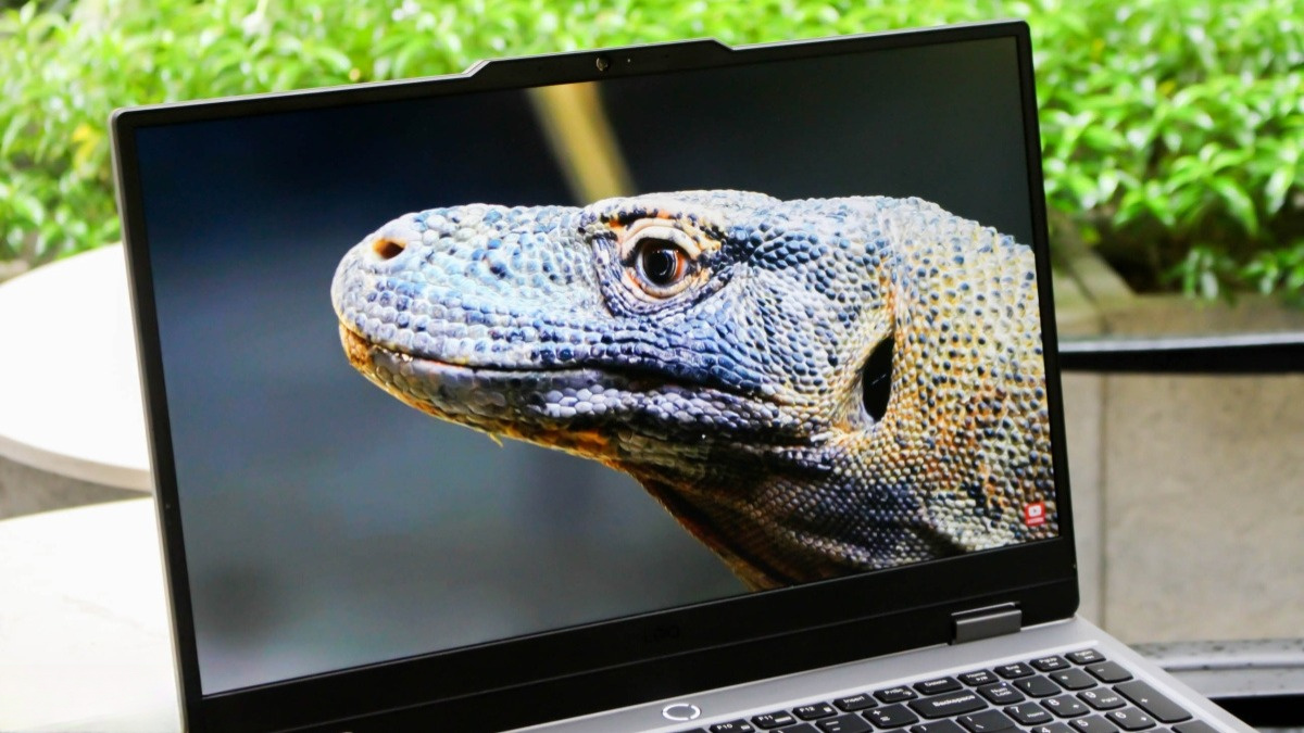 Màn hình 144Hz của Lenovo LOQ Essential 15IRX11 83SC003RVN