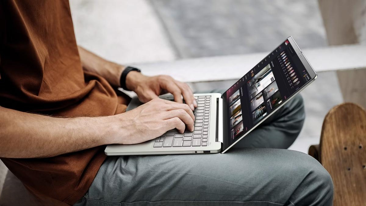 RAM 12GB LPDDR5X của Acer Swift Air 14 SFA14-I31-52BV