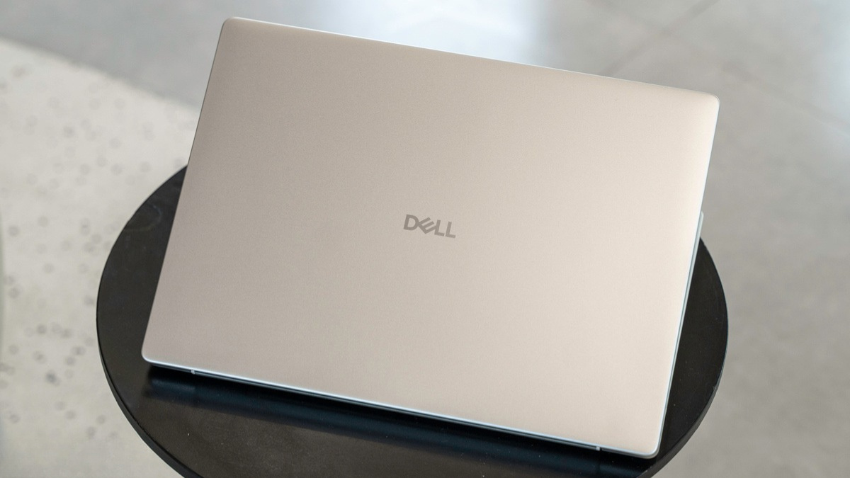 Thiết kế laptop Dell 14 DC14255 71083617 màu bạc