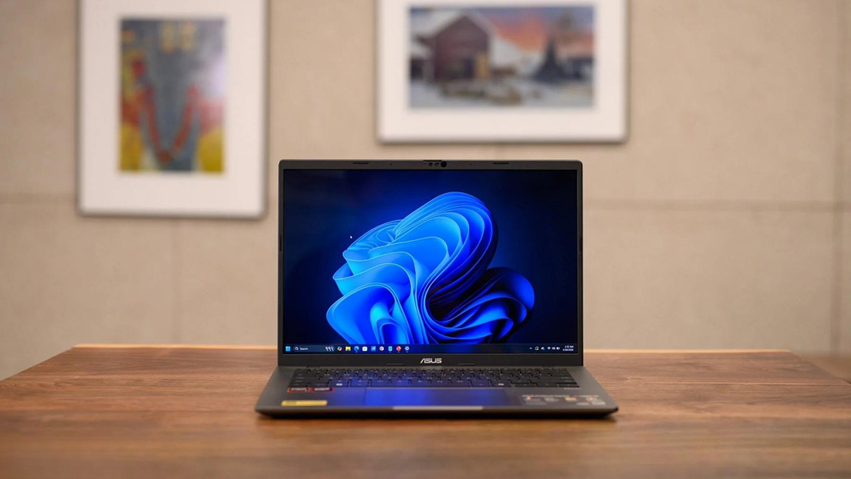 Màn hình OLED 14 inch của ASUS Zenbook 14 UM3406GA-QD075WS