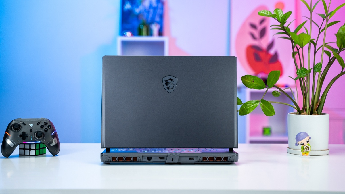 Thiết kế MSI Vector 16 HX AI A2XWHG-010VN
