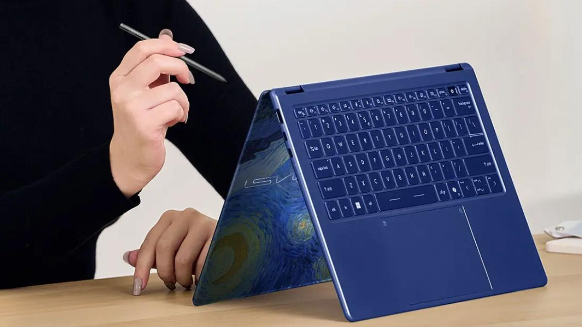 Đối tượng phù hợp với MSI Prestige 14 Flip AI+ The Starry Night 14T235-259VN