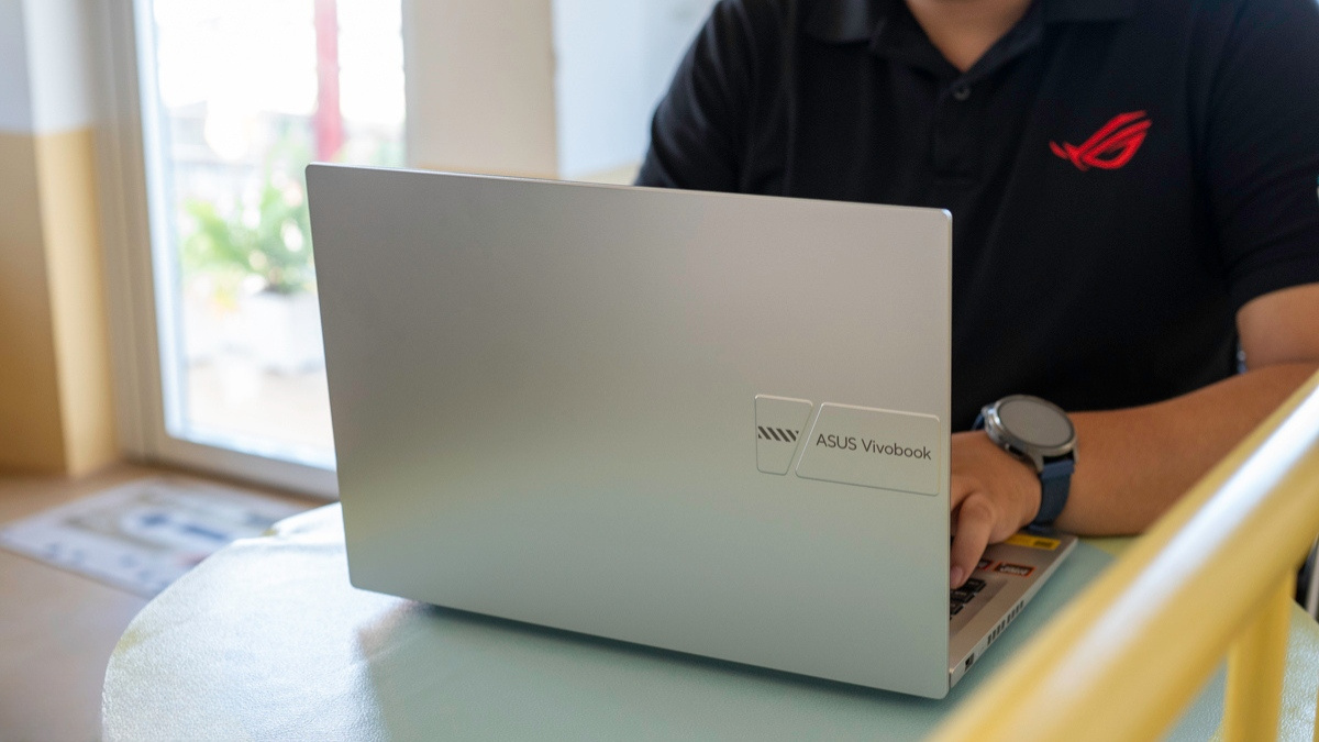 Tính năng AI trên ASUS Vivobook 14 M1405NAQ-LY011W