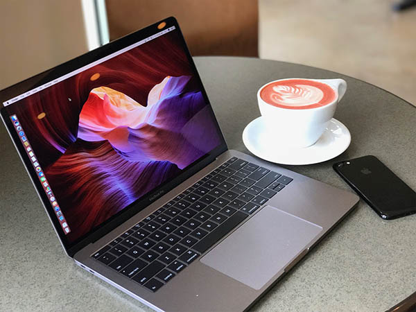 Hiệu năng hoạt động mạnh mẽ của Macbook Pro 2017