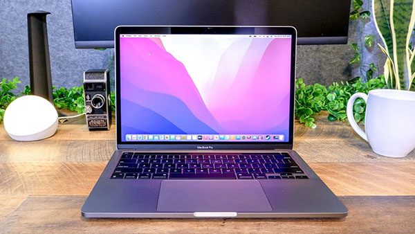 Macbook là dòng máy tính xách tay cao cấp đến từ hãng Apple