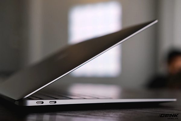 Ngoại hình cực sang trọng của Macbook Pro M1 2020