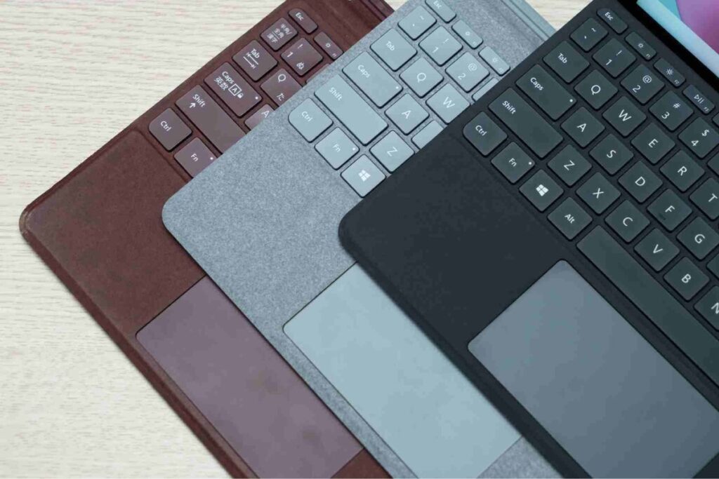 Phím vải Alcantara ở Surface Laptop 3 13