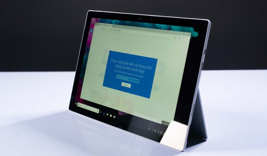 Microsoft Surface Pro 6 không thể nâng cấp ổ cứng
