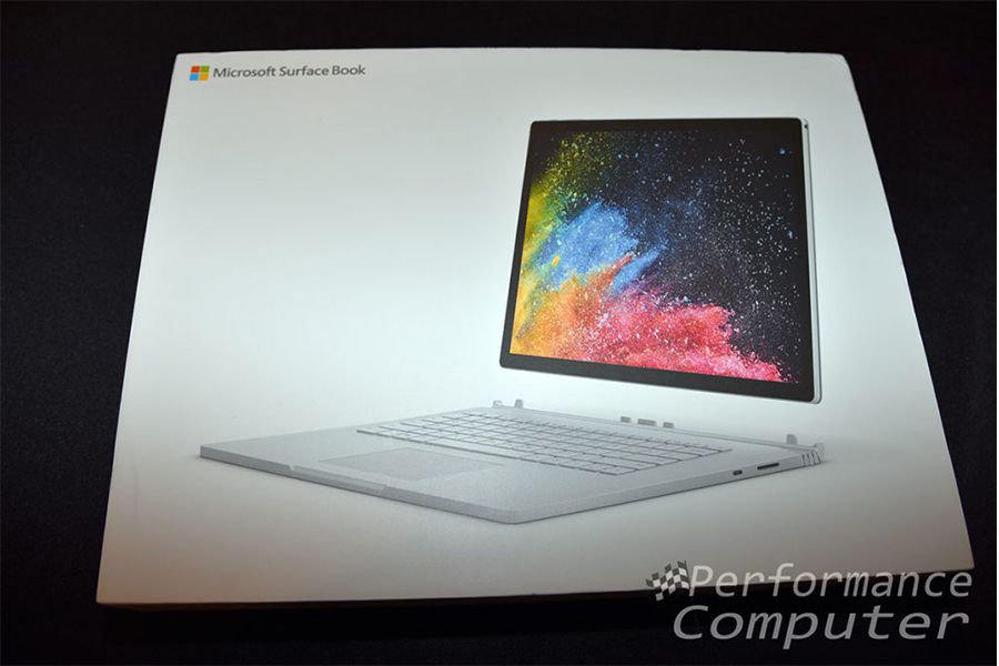 Chiếc hộp Surface Book 2 15 inch được thiết kế đơn giản nhưng tinh tế và thu hút