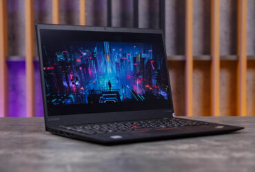 Đánh giá X1 Carbon Gen 7 có điểm gì khác biệt?